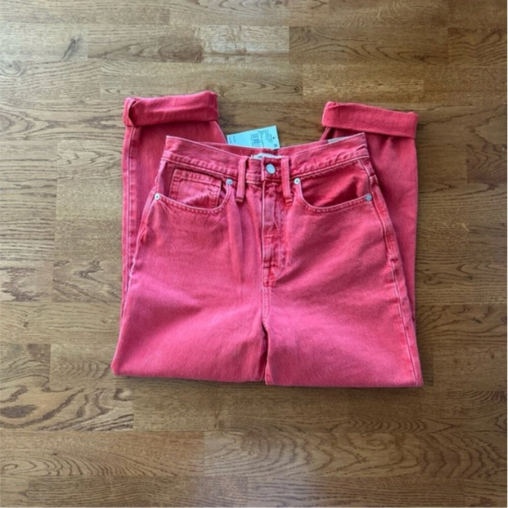 Madewell The Mom Jean High Rise Ankle Jeans Denim 24 Red Garmet Dyed NWT Cotton